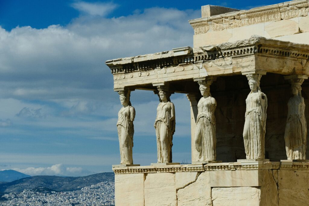 sergey leont ev p r4ozhfeqq unsplash